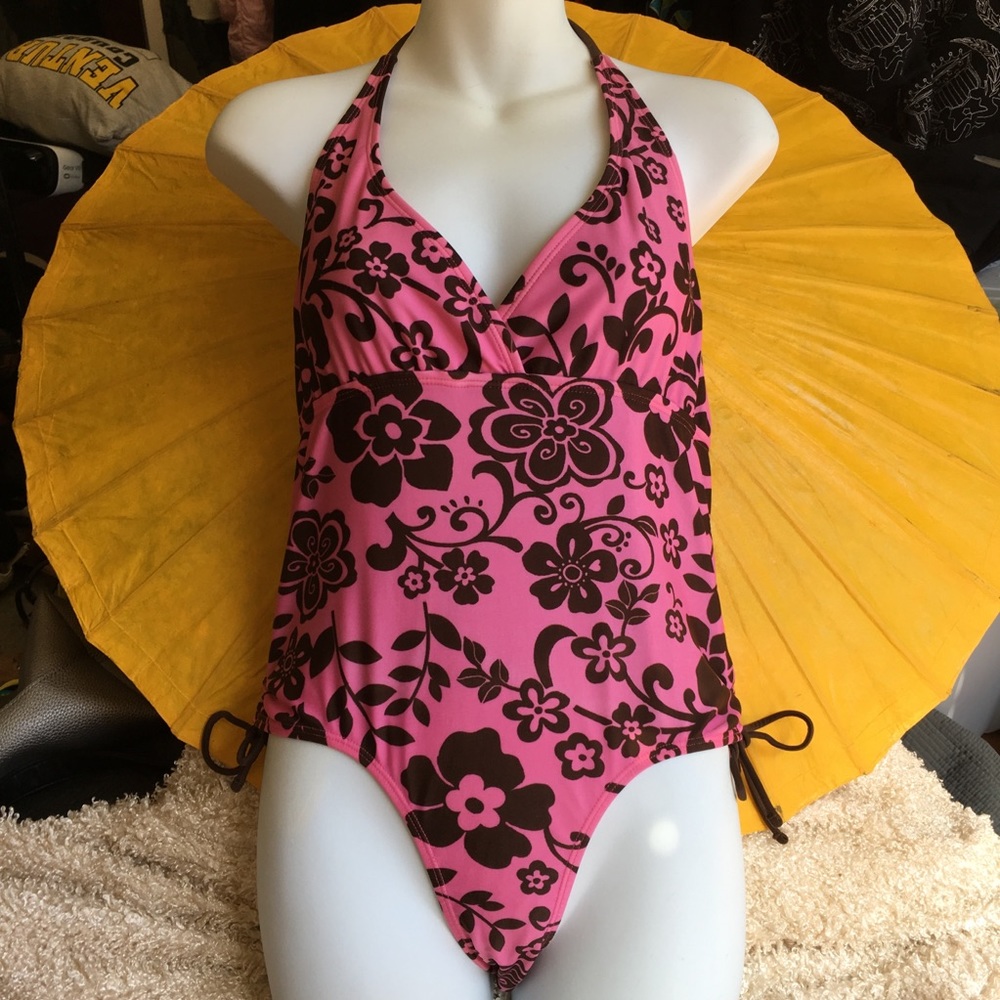 BEACH SCENE ONE PIECE SWIM SUIT PINK & PURPLE 18.5